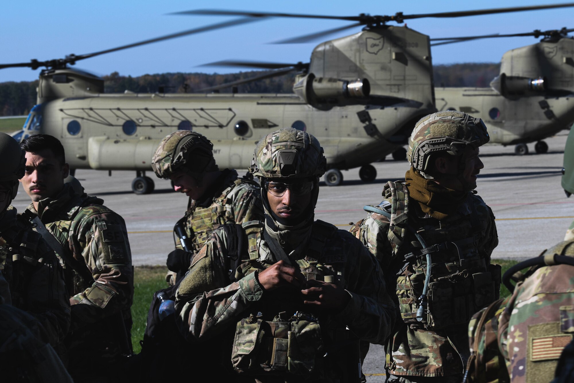 910th Security Forces Squadron members gather on Youngstown Air Reserve Station’s aircraft ramp after participating in combat training at Camp James A. Garfield Joint Military Training Center, Ohio, Nov. 6, 2021.