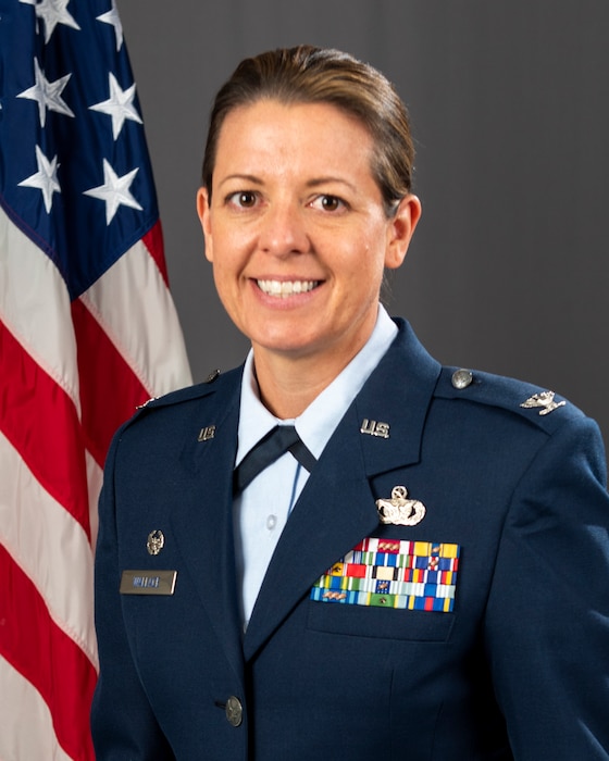 Colonel Traci Wallace Official Photo