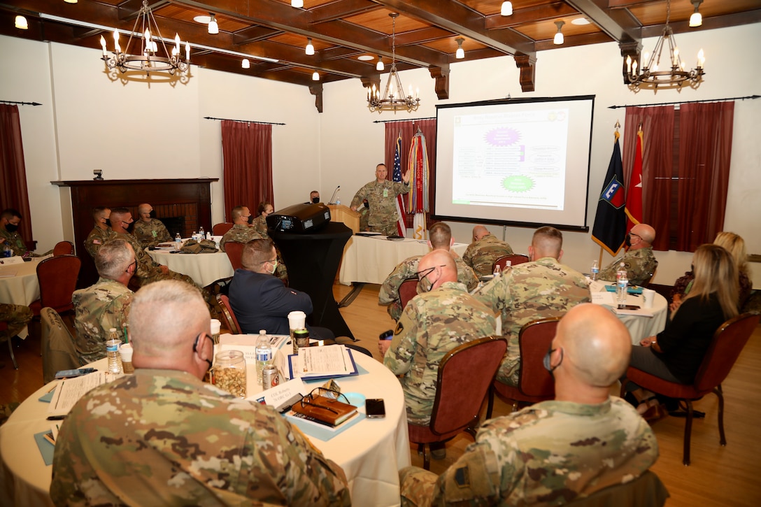 Army Reserve Division hosts Senior Leader Workshop