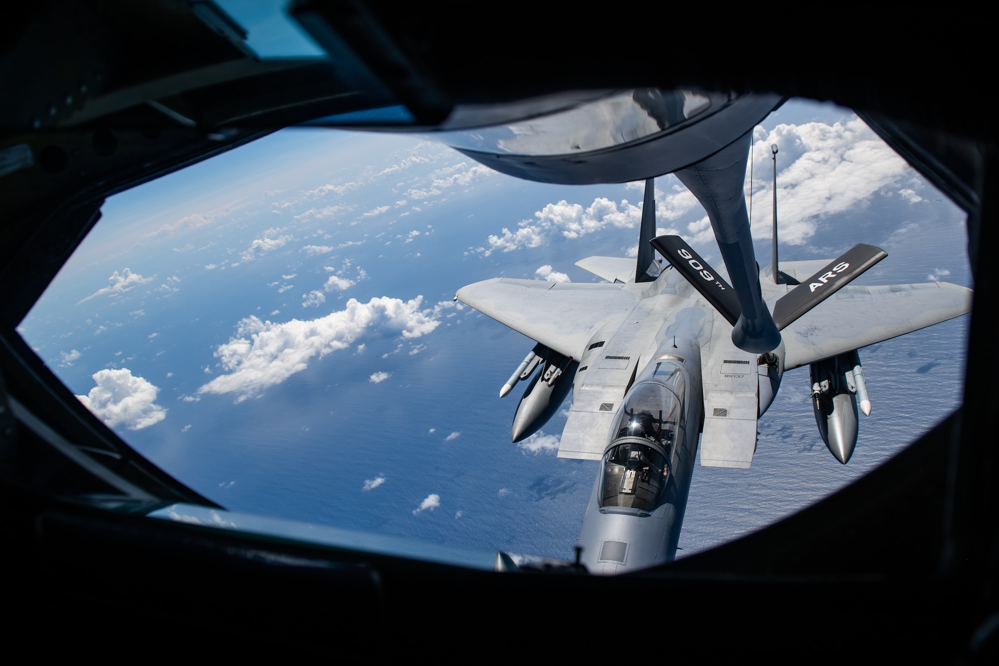 909th ARS refuels fighters in air