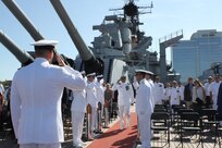 211001-N-HN101-1019 – (NORFOLK, Va) Navy Cyber Defense Operations Command (NCDOC)’s Chief Warrant Officer Four Jonathan “Jon” Brindle, retired from the Navy after 30 years of service during a ceremony at the USS Wisconsin, Oct 1. (Photo by Rebecca Siders/U.S. Navy photo released).