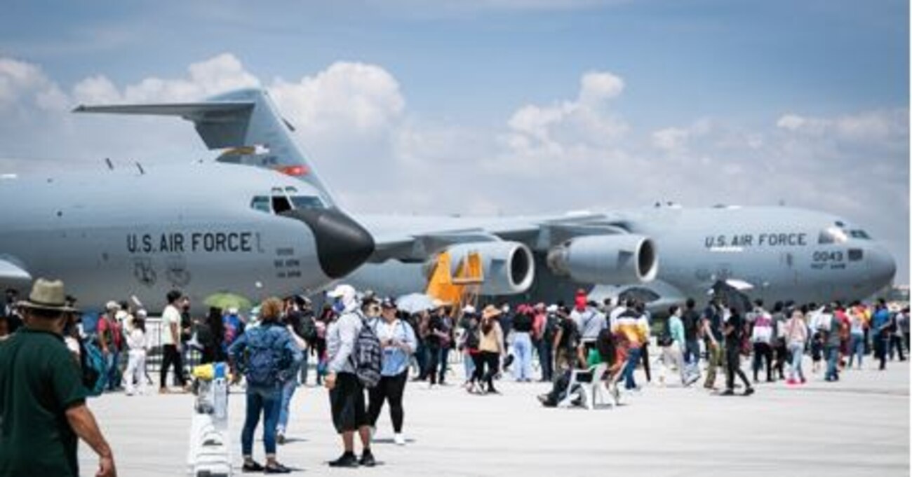 A C-17 Globemaster III from the 452nd Air Mobility Wing, March Air Reserve Base, CA, and a KC-135 Stratotanker from the 92nd Air Refueling Wing, Fairchild Air Force Base, WA, are publicly displayed during the Feria Aeroespacial México (FAMEX), or the Mexico Aerospace Fair at Base Aérea No.1 de Santa Lucía, Mexico, Sep. 25, 2021. Air show visitors were able to see U.S. aircraft up close and speak directly with aircrew about the U.S. Air Force and aircraft capabilities. (U.S. Air Force photo by 2nd Lt. Danny Rangel)