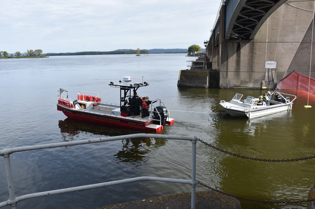 First responder demonstration at Lock and Dam 7