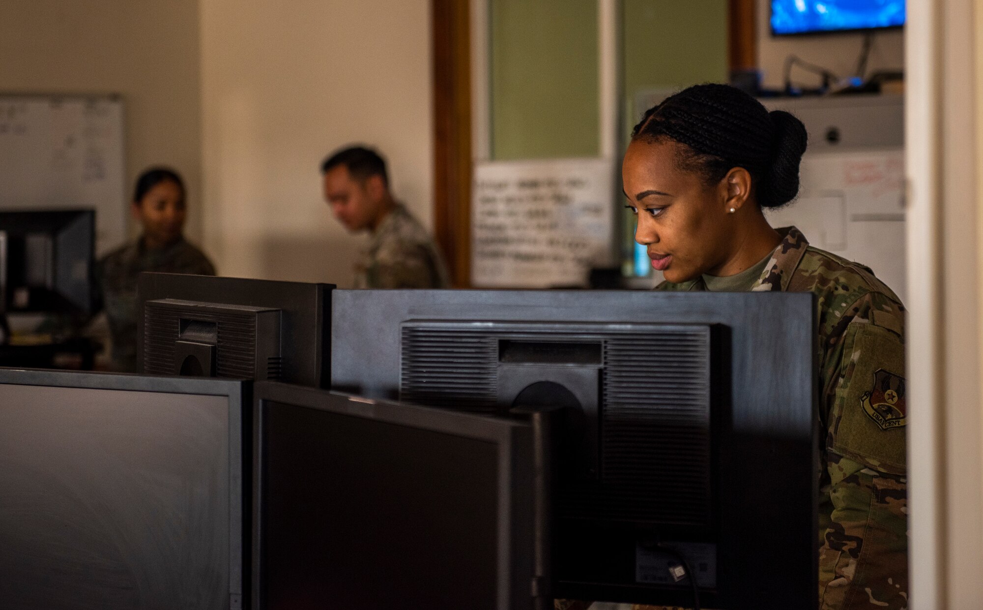 The travel and household goods section of the Traffic Management Office ensures that personnel and their belongings return home or to other locations within the U.S. Air Forces Central’s area of responsibility. (U.S. Air Force photo by Senior Airman Kylie Barrow)