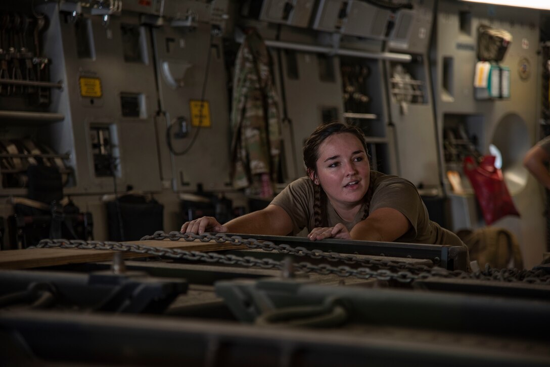 AUAB all-female aircrew takes charge