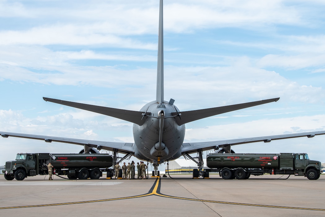 22nd Airmen perform the first KC-46 dual defuel Oct. 12, 2021, doubling offload rates & reducing time on the ground.