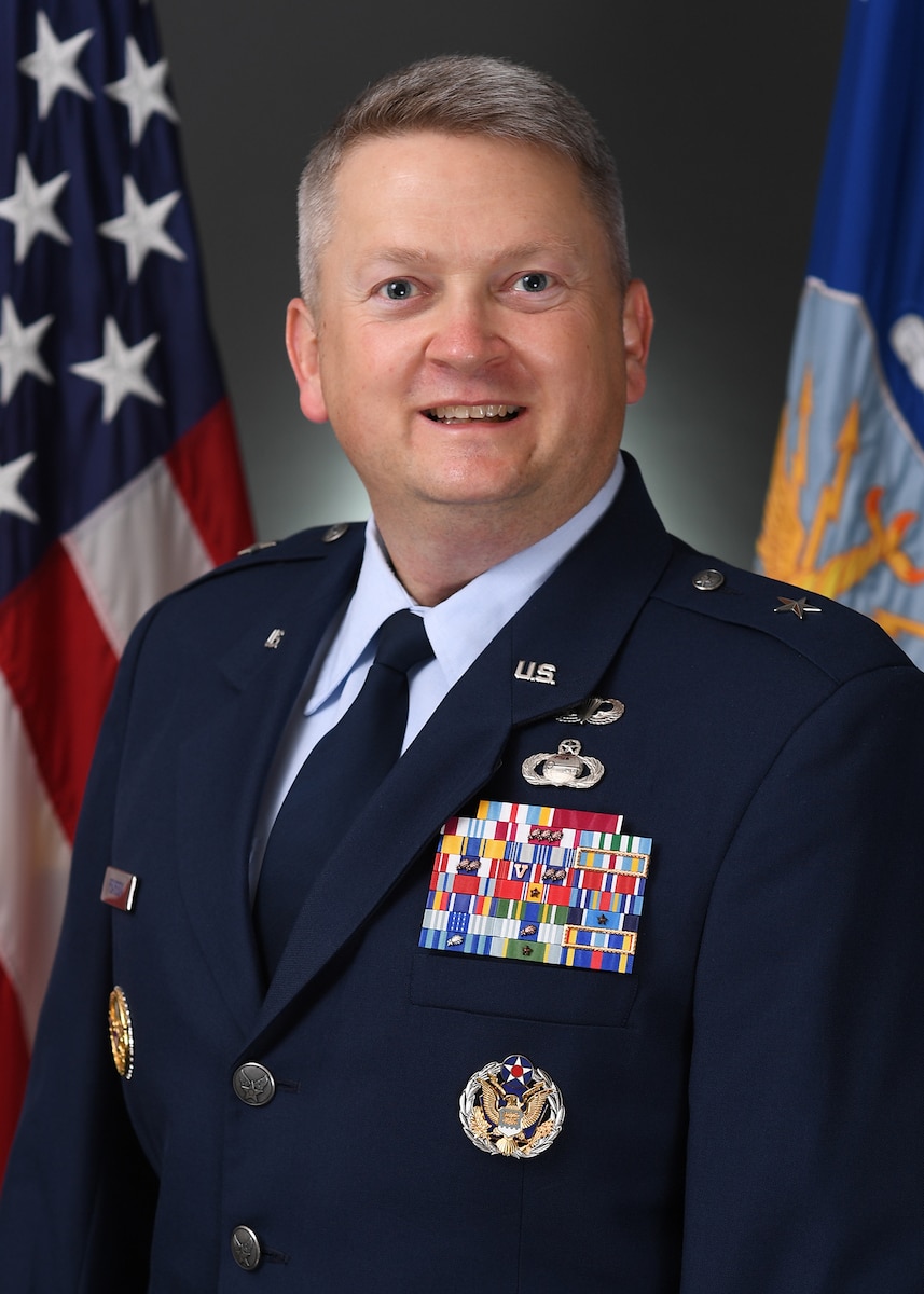 This is the official portrait of Brig. Gen. Max Pearson.