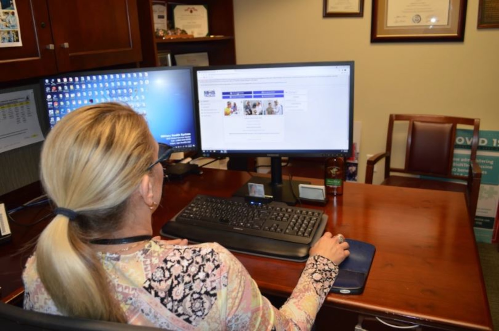 Photo By Lori Newman | Elaine Sanchez explores the new MHS GENESIS Patient Portal at Brooke Army Medical Center, Joint Base San Antonio-Fort Sam Houston, Texas, Oct. 6, 2021. The San Antonio Market will transition to the new electronic health record system – known as MHS GENESIS – in January 2022. (U.S. Army Photo by Lori Newman)