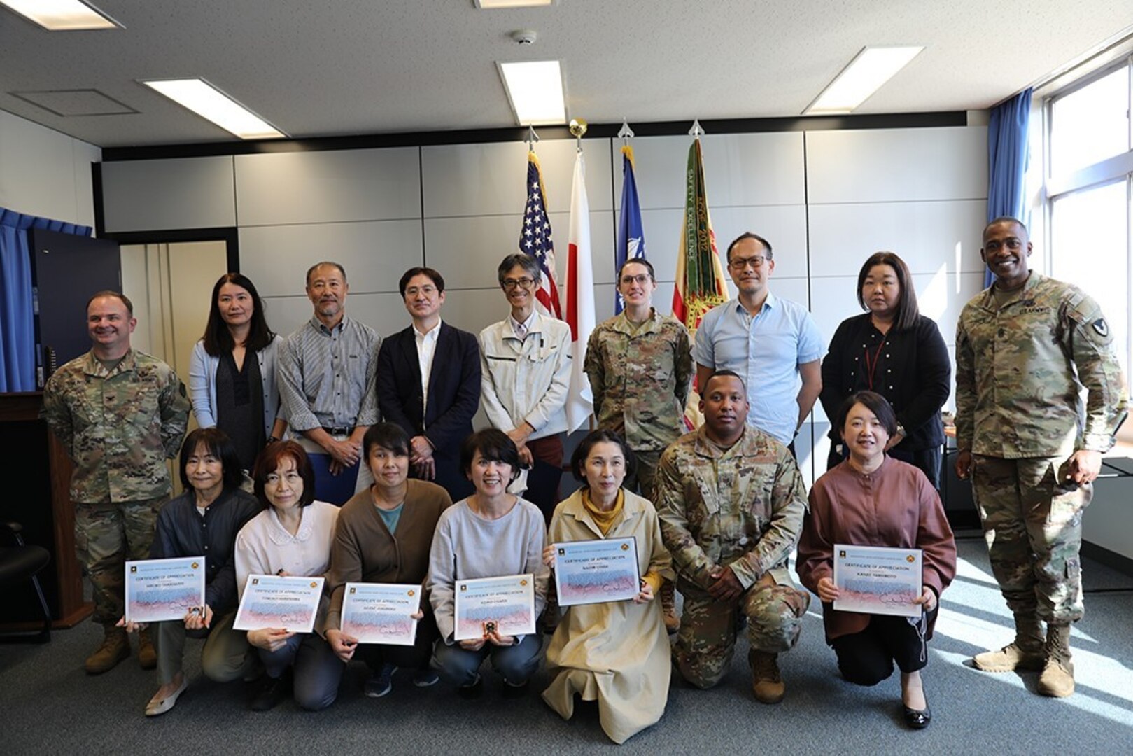 USAG Japan recognizes Air Force unit for their help with Army’s budgetary mission