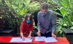 U.S. & UNICEF Sign a New Five-Year Agreement to Support Indonesia’s COVID-19 Prevention and Response