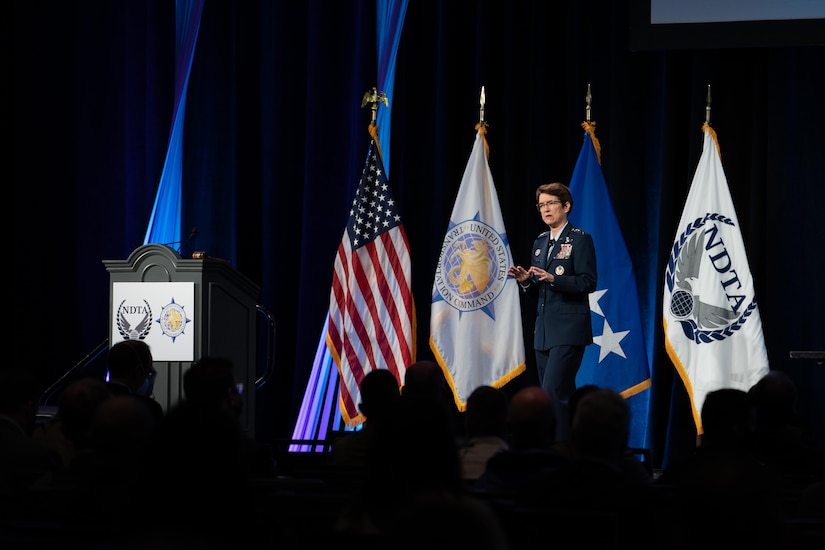 The commander of U.S. Transportation Command speaks to an audience.