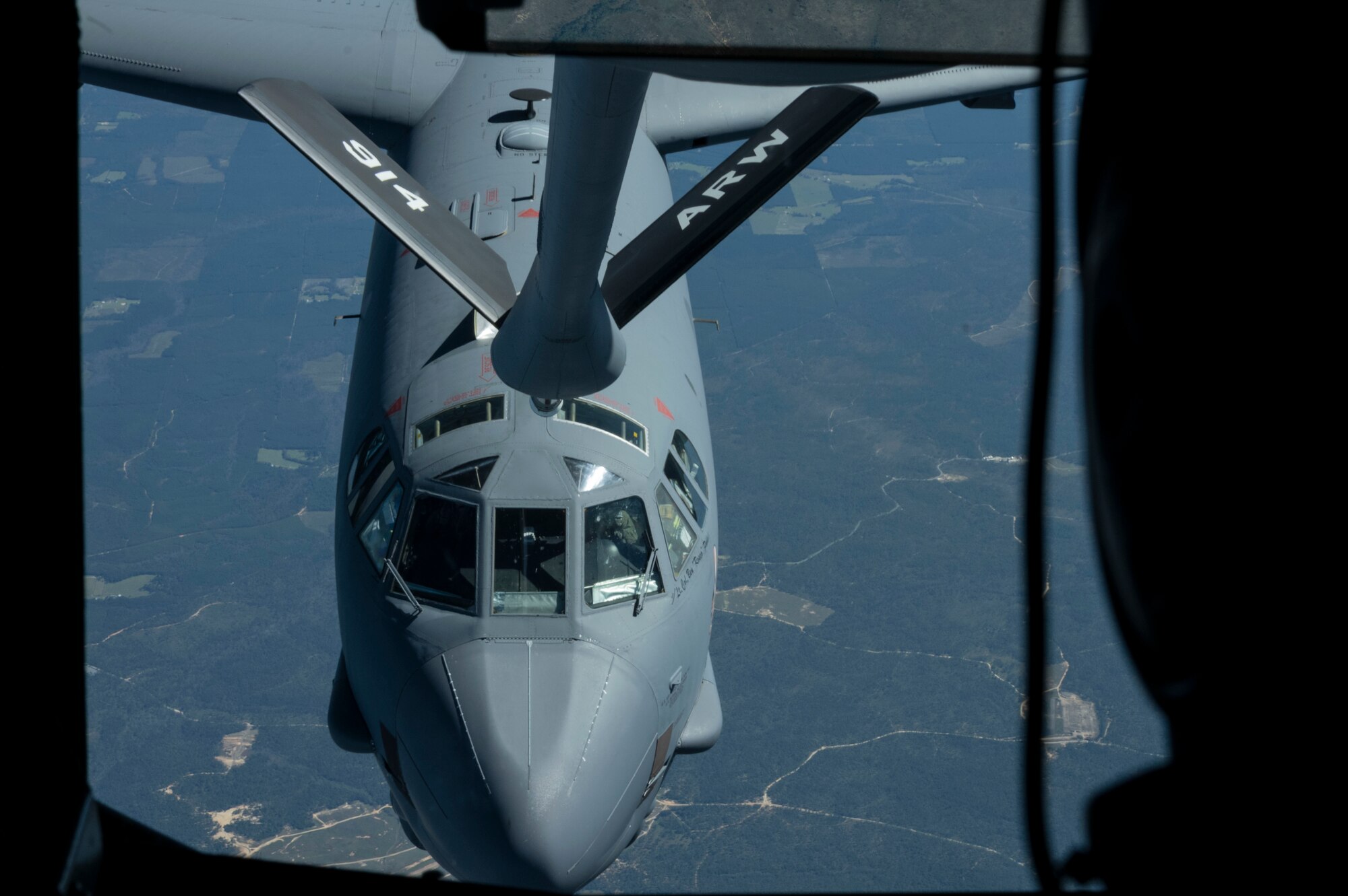 A B-52 gets refueled