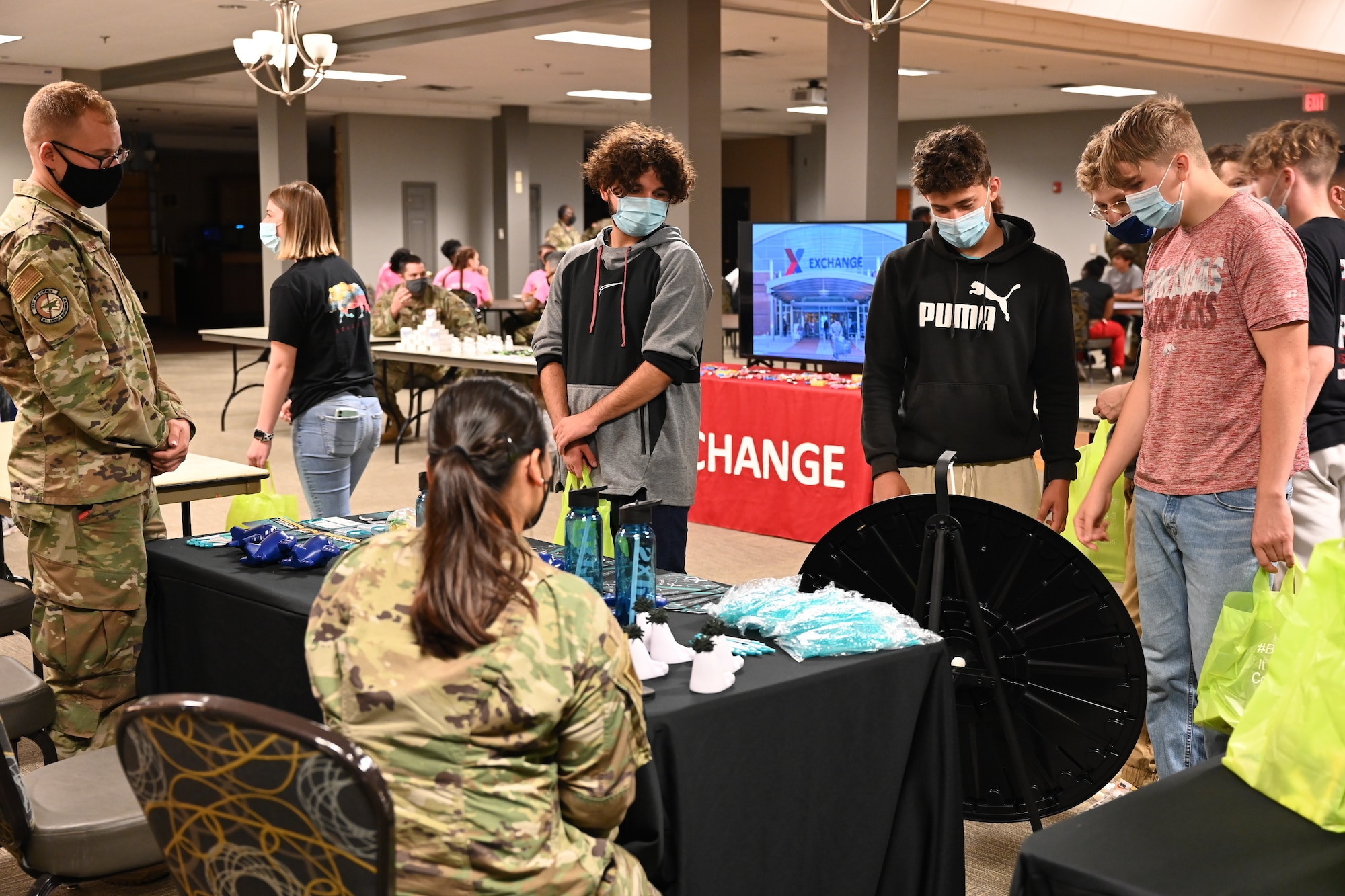 High school students learn about the military lifestyle