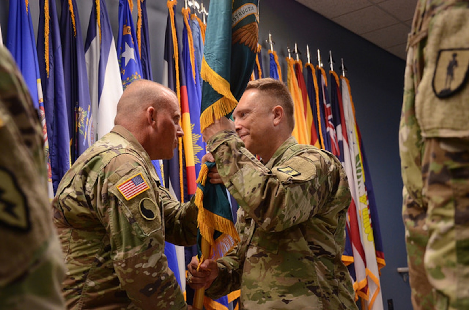 Hubbard takes command of 183rd RTI