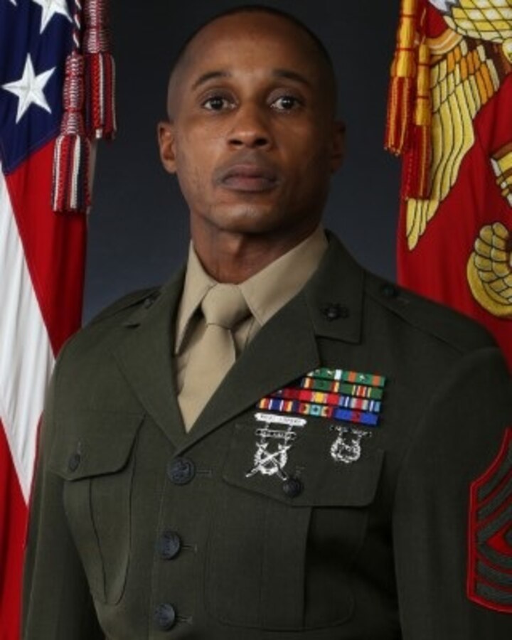 1stSgt Hayes, MCIS Assist Director