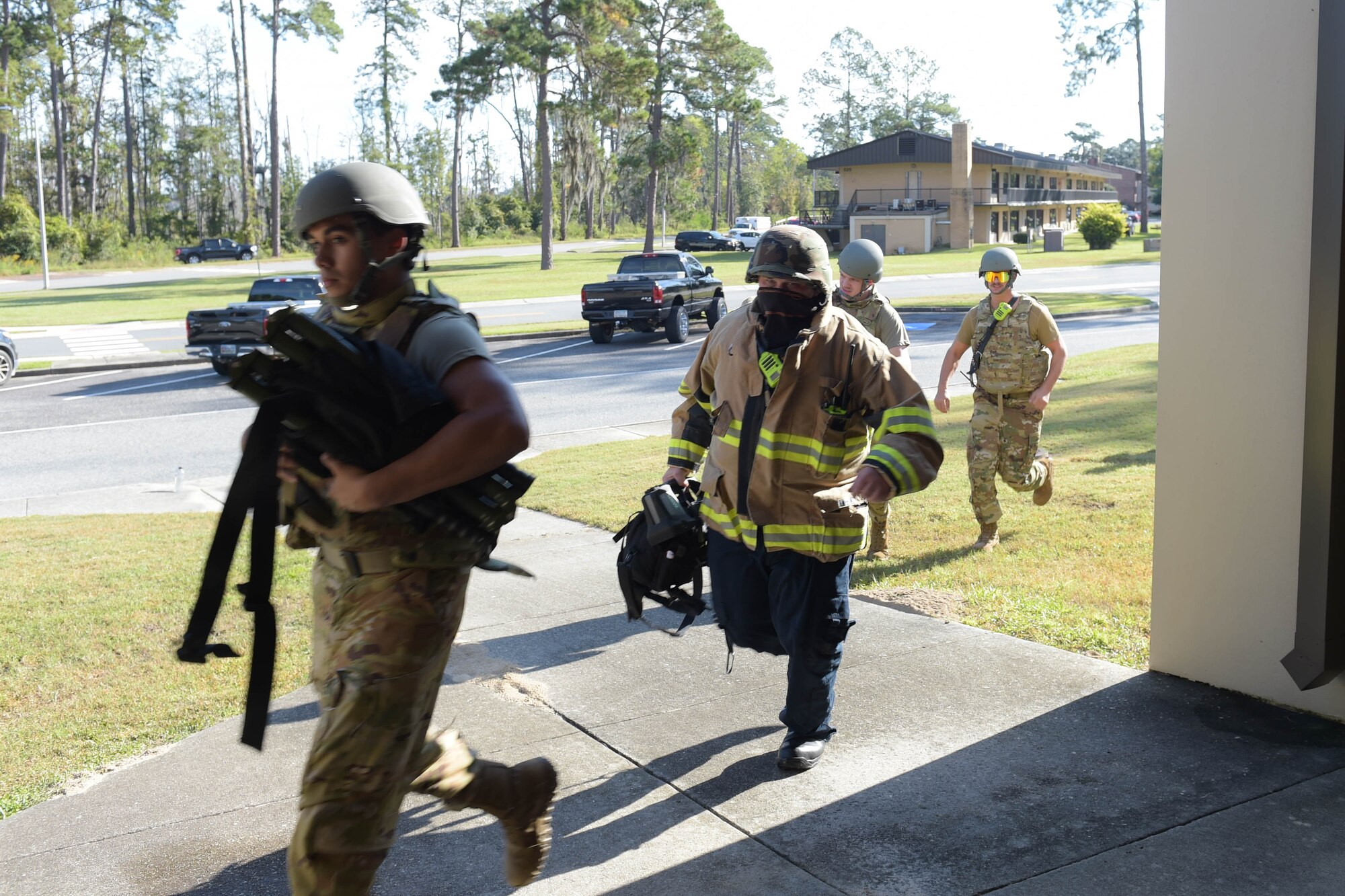 A photo of Airmen running.