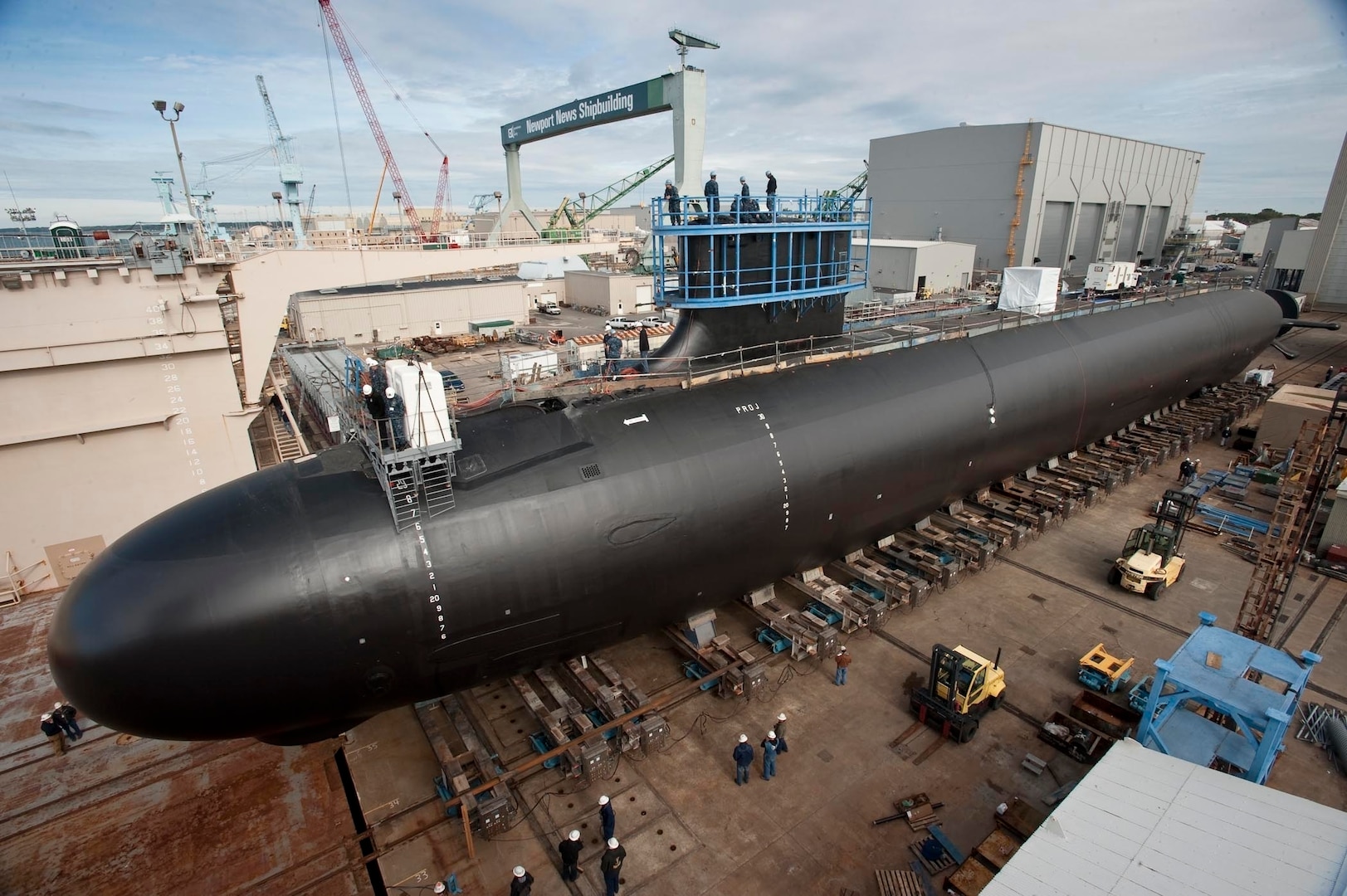 A photo of a Virginia-class submarine under construction.