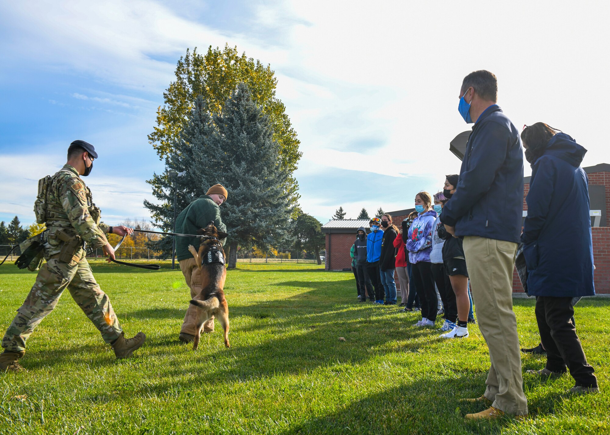 Wellpinit HS JROTC visits Team Fairchild > 505th Command and Control