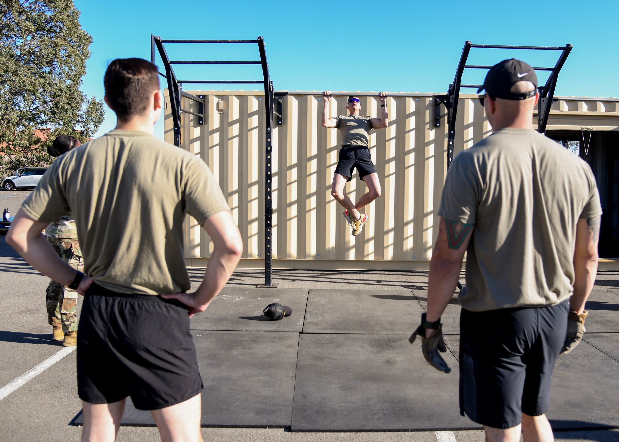 Space Launch Delta 30 Airmen and Guardians compete in the West Coast Warriors First Responders Appreciation Week event on Oct. 15, 2021 to showcase physical strength and endurance in the pull-up bar event at Vandenberg Space Force Base, Calif. (U.S. Space Force photo by Airman 1st Class Rocio Romo)