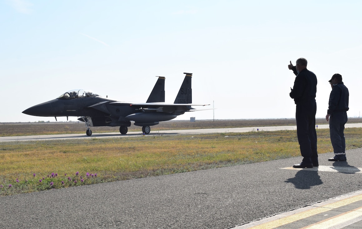 F-15E taxi at Castle Forger Exercise