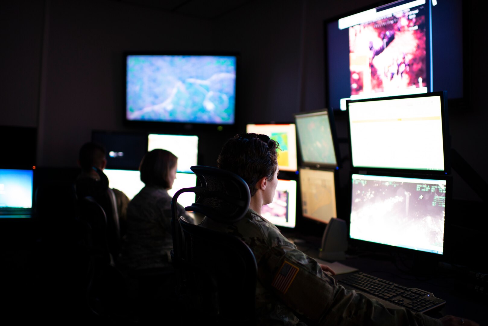 Indiana Guardsmen Intelligence Analysts train at Hulman Field Indiana National Guard Base, Ind., Oct. 22, 2019. (Photo by: TSgt Luke R Sturm, U.S. Air National Guard)