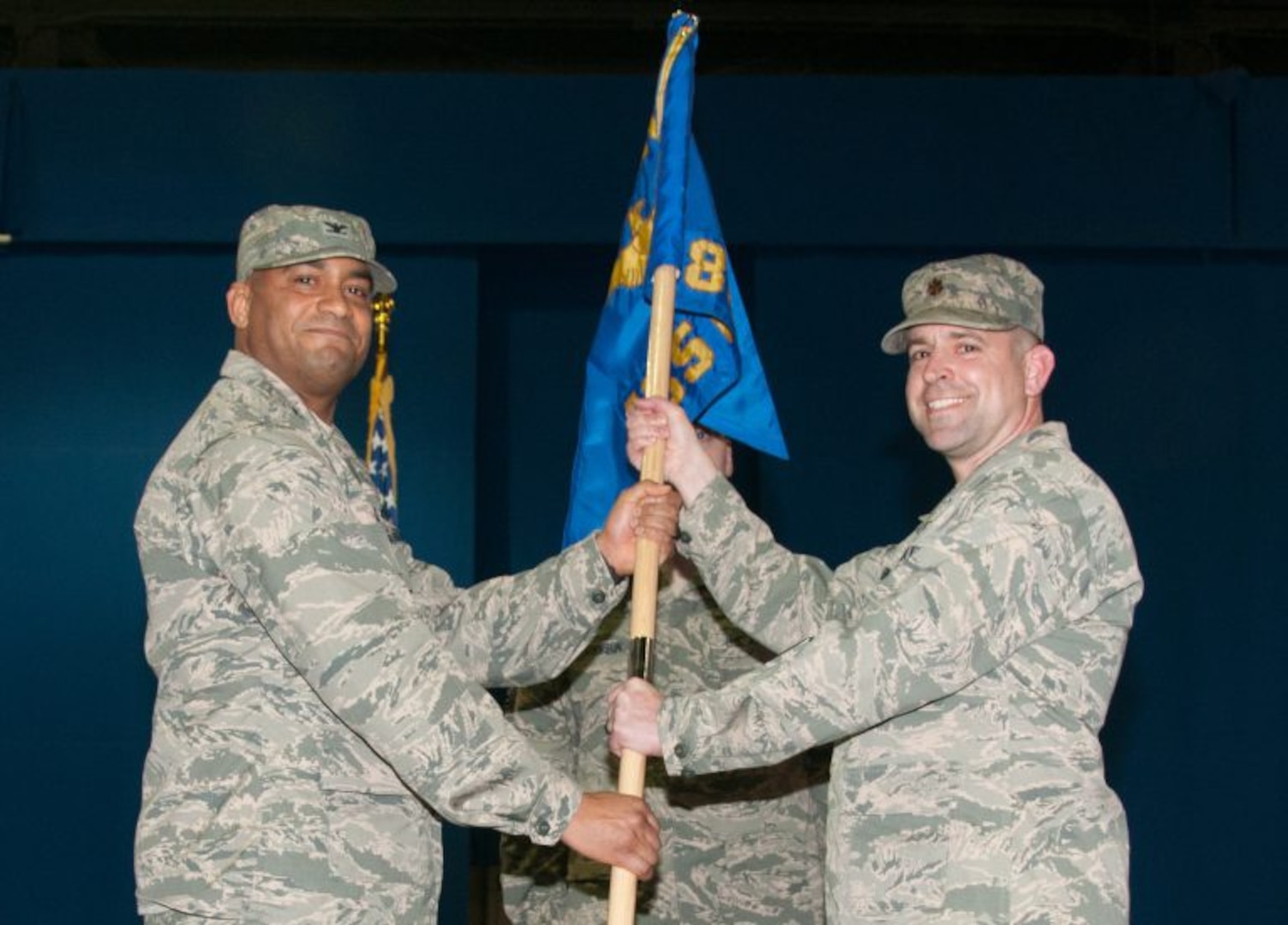 185th Cyber Operations Squadron welcomes new commander in assumption of command ceremony