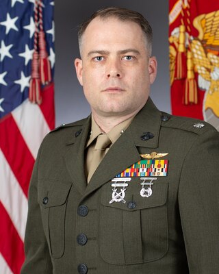 BATTALION COMMANDER, 3RD BATTALION, 25TH MARINE REGIMENT