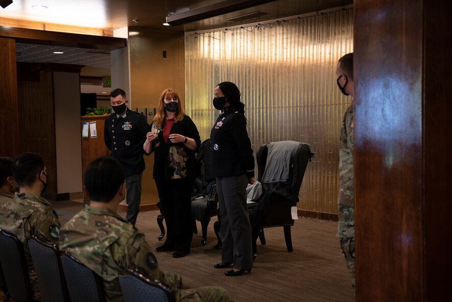 members from the pentagon describe the comfort and differences of the ussf prototype dress uniform