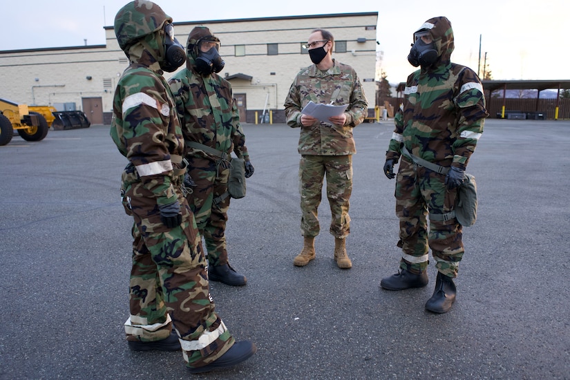 Arctic Guardian civil engineers train for chemical-protective operations