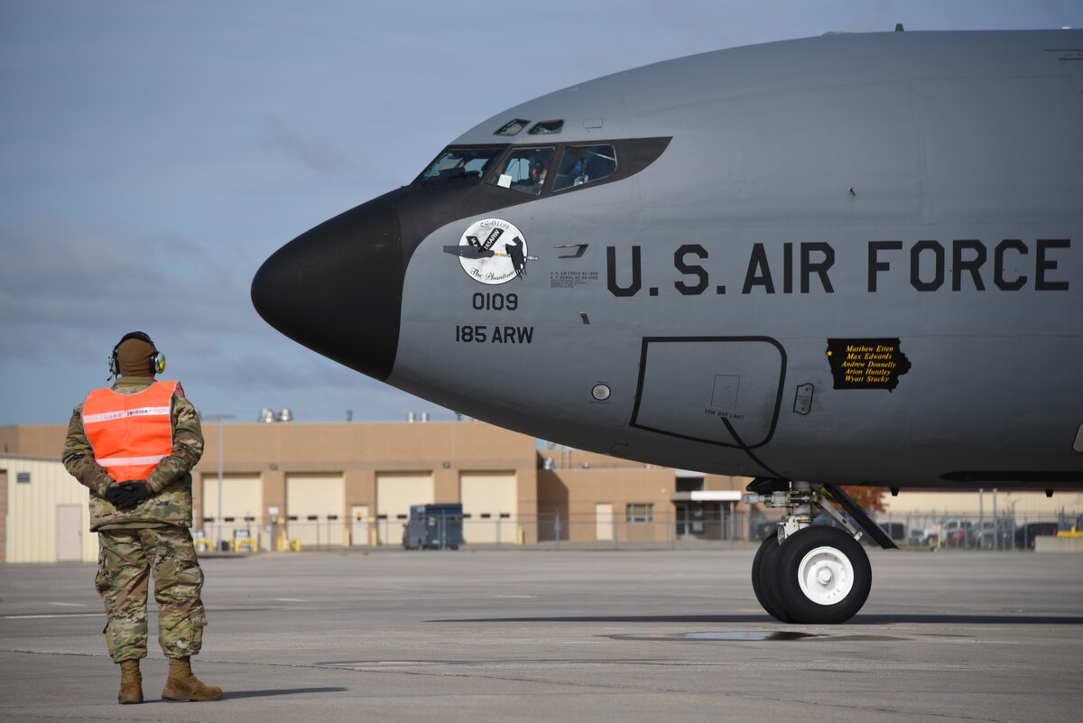 Phantom 109 a KC-135 ghost story > 185th Air Refueling Wing