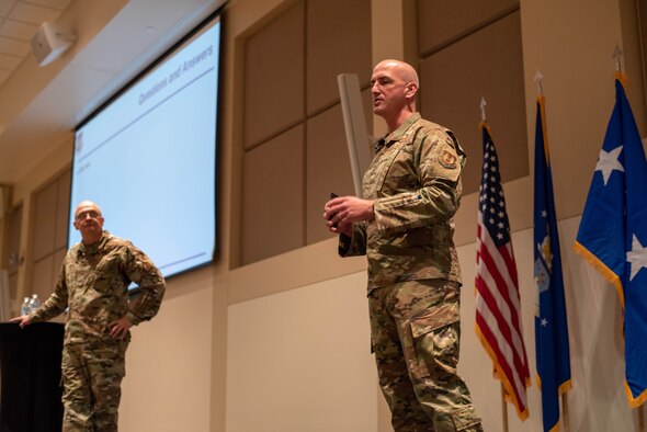 Chief Master Sgt. David Flosi, Air Force Materiel Command, command chief, thanks Airmen for attending the town hall at Buckley Space Force Base, Colo., Oct. 28, 2021. He and Gen. Arnold W. Bunch, Jr., Air Force Materiel Command commander, spoke to the group about how AFMC will assume the roles and responsibilities traditionally performed by major commands and how they will be supporting Airmen at Space Force installations. (U.S. Space Force Photo by Airman 1st Class Shaun Combs)