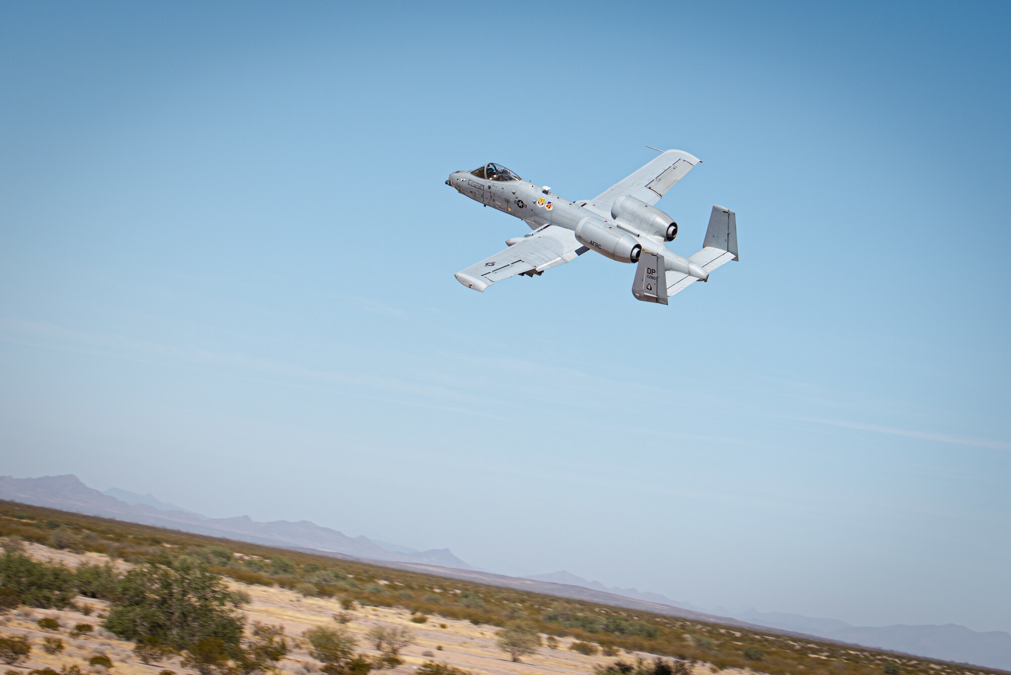 Luke hosts Gila Bend honorary commander overnight