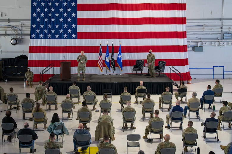 Gen. Arnold W. Bunch Jr. speaks at a town hall