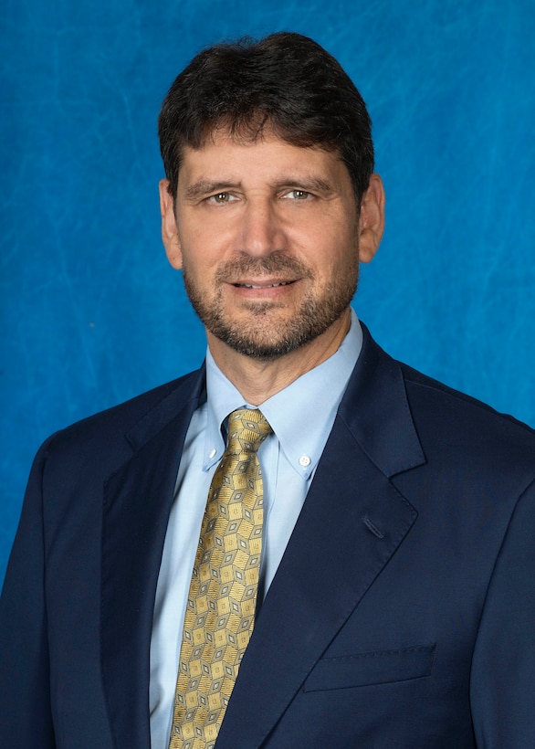 Dr. Daniel Sternlicht, the distinguished scientist for littoral sensing technologies at Naval Surface Warfare Center Panama City Division (NSWC PCD), was recently selected as one of three recipients of the National Defense Industrial Association (NDIA) Bronze Medal.