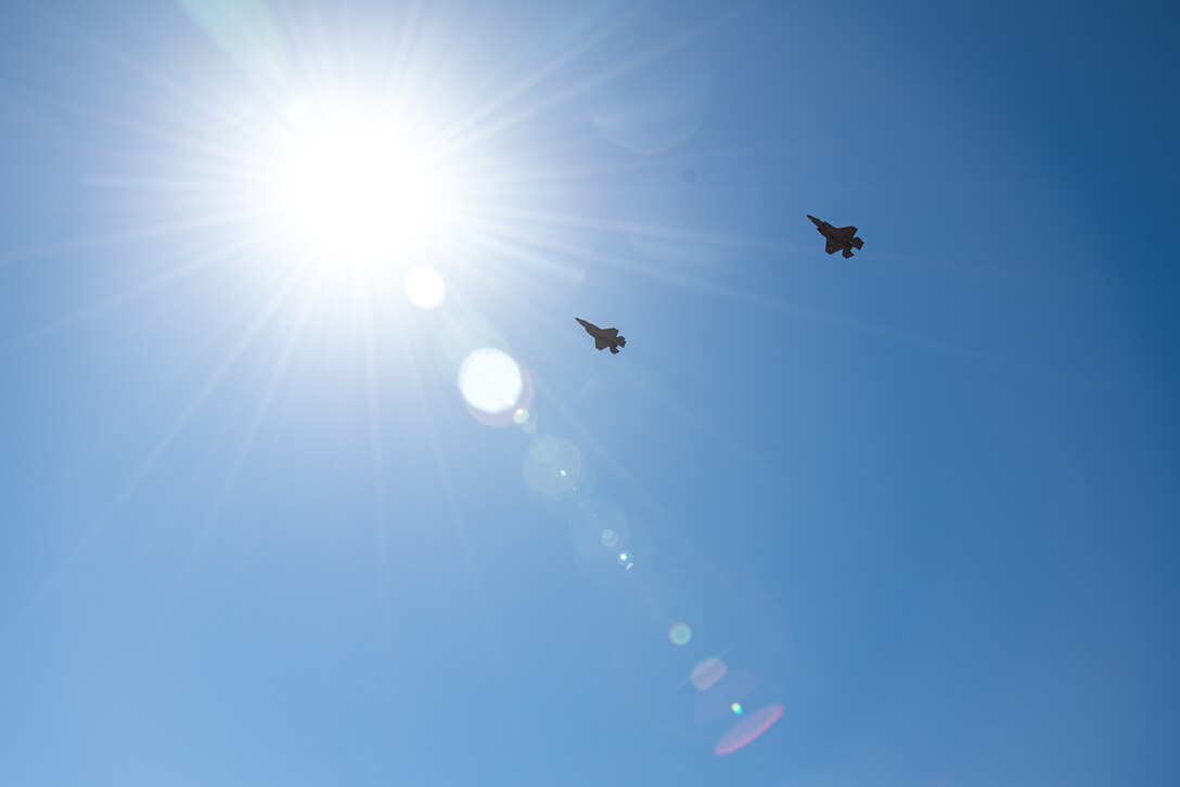 Luke hosts Gila Bend honorary commander overnight