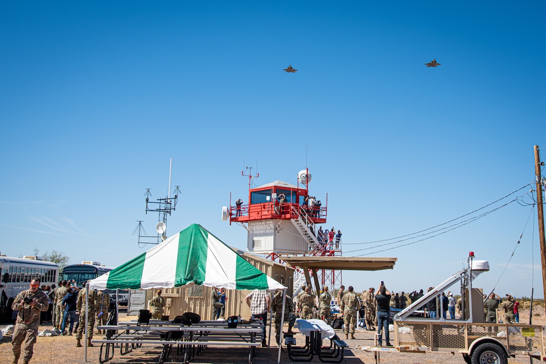 Luke hosts Gila Bend honorary commander overnight