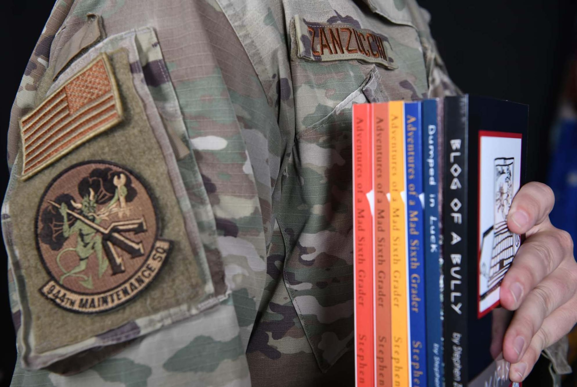 The US Army Patch Book