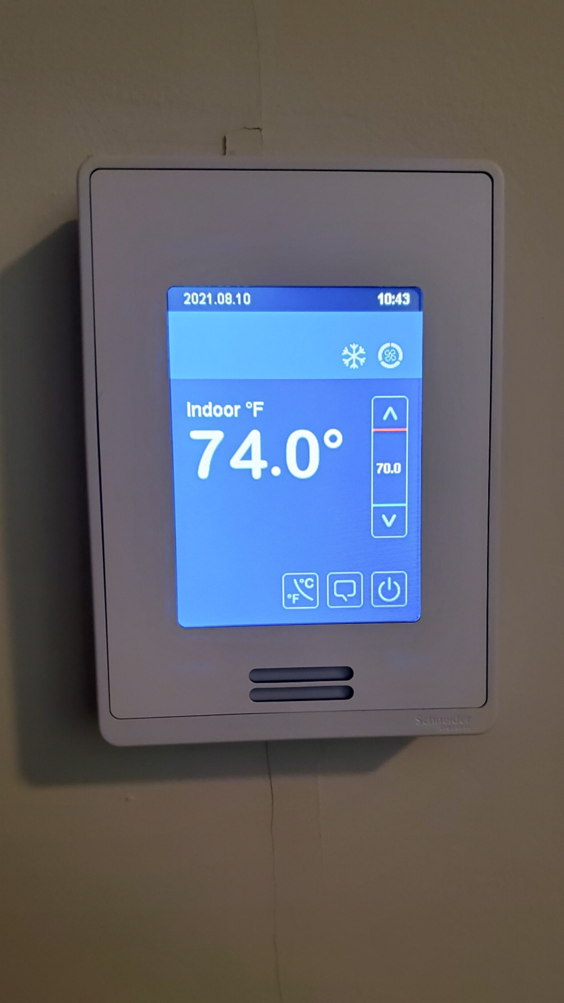 A digitally networked thermostat