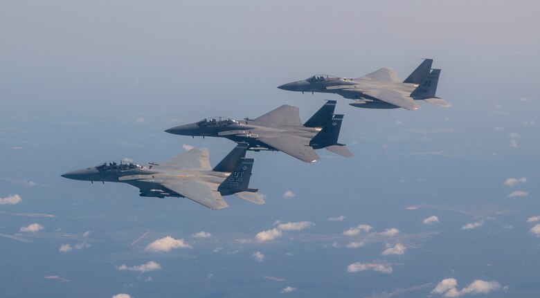 Gen Mark Kelly, Commander of Air Combat Command, leads a two-ship formation of F-15s Eagles from the 53rd Test Wing near Eglin Air Force Base, Fla, Sept. 1, 2021. Gen Kelly, an Eagle pilot for nearly 30 years, flew the Air Force’s newest fighter, the F-15EX Eagle II. (U.S. Air Force photo by Tech. Sgt. John Raven)