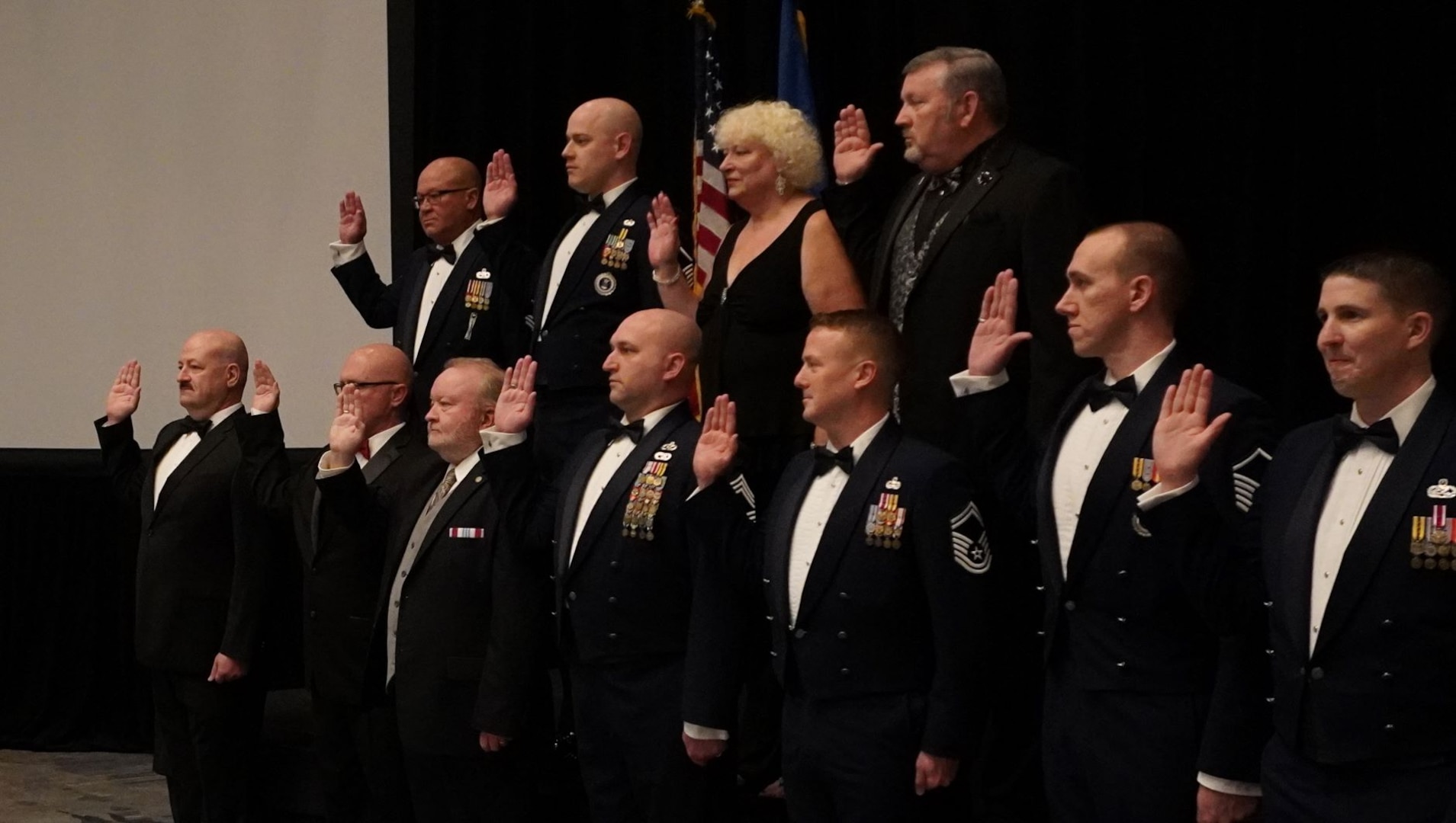 New Air Force Sergeants Association board of directors, including two Air Force recruiters, swear in to their volunteer positions at the association’s Professional Education and Development Symposium July 2021 in Orlando, Florida.