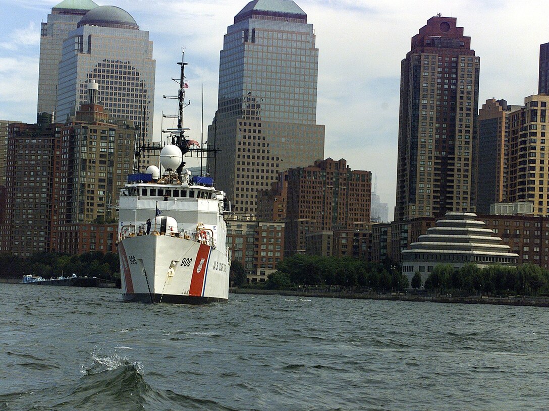 "The Coast Guard Cutter Tahoma guards the Hudson River Sept. 17 as part of port security duties after Sept. 11 terrorist attack on the World Trade Centers in New York."; 17 September 2001; CG# 0109017-C-9409S-505; photo by PA2 Tom Sperduto.