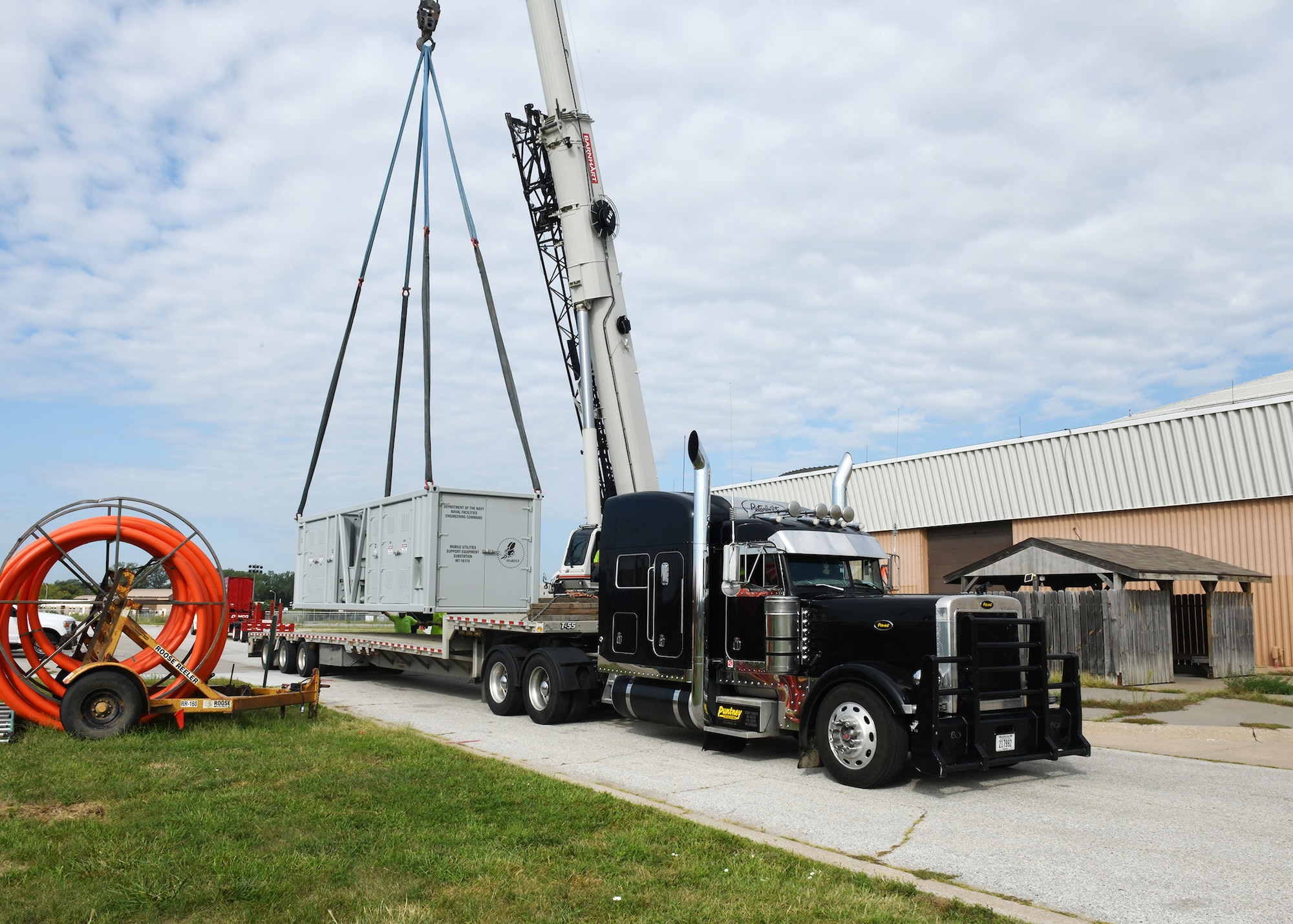 Crane is picking up 2500 kVa substation