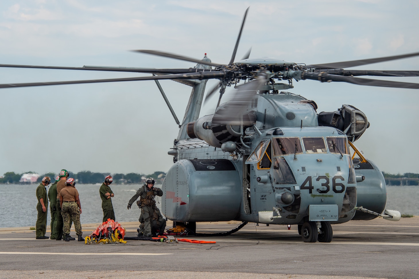 Photo of MH-53E