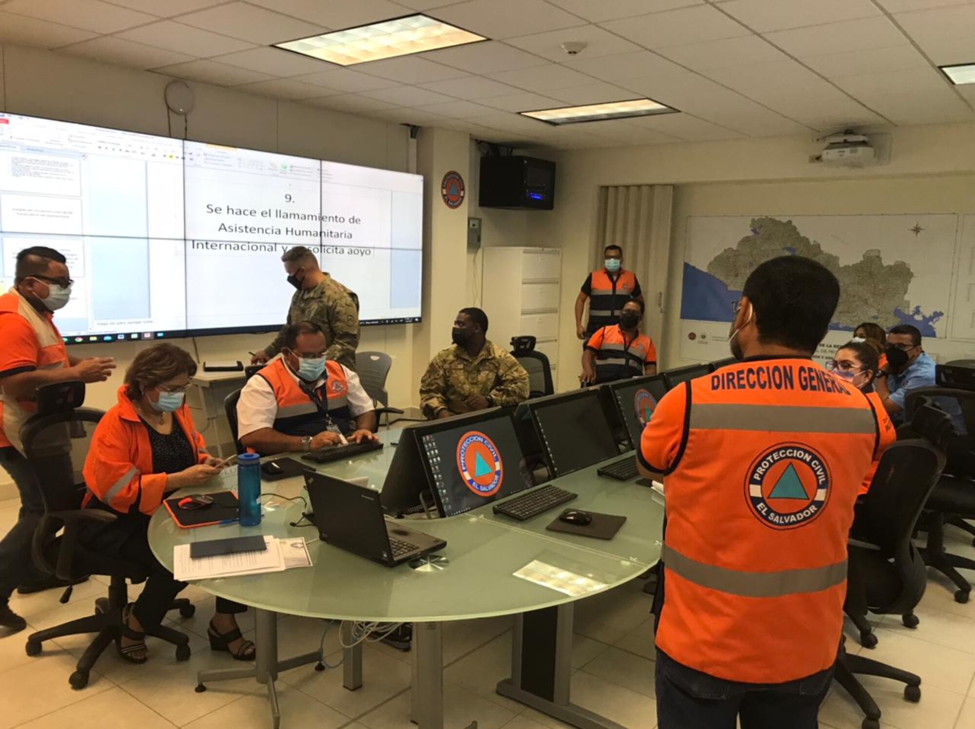 JTF-BRAVO strengthens partnerships in Central America through disaster response exchange