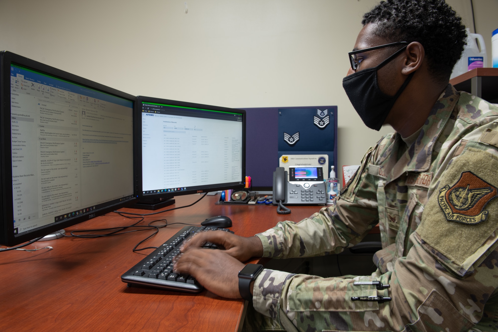 Photo of knowledge management center Airman
