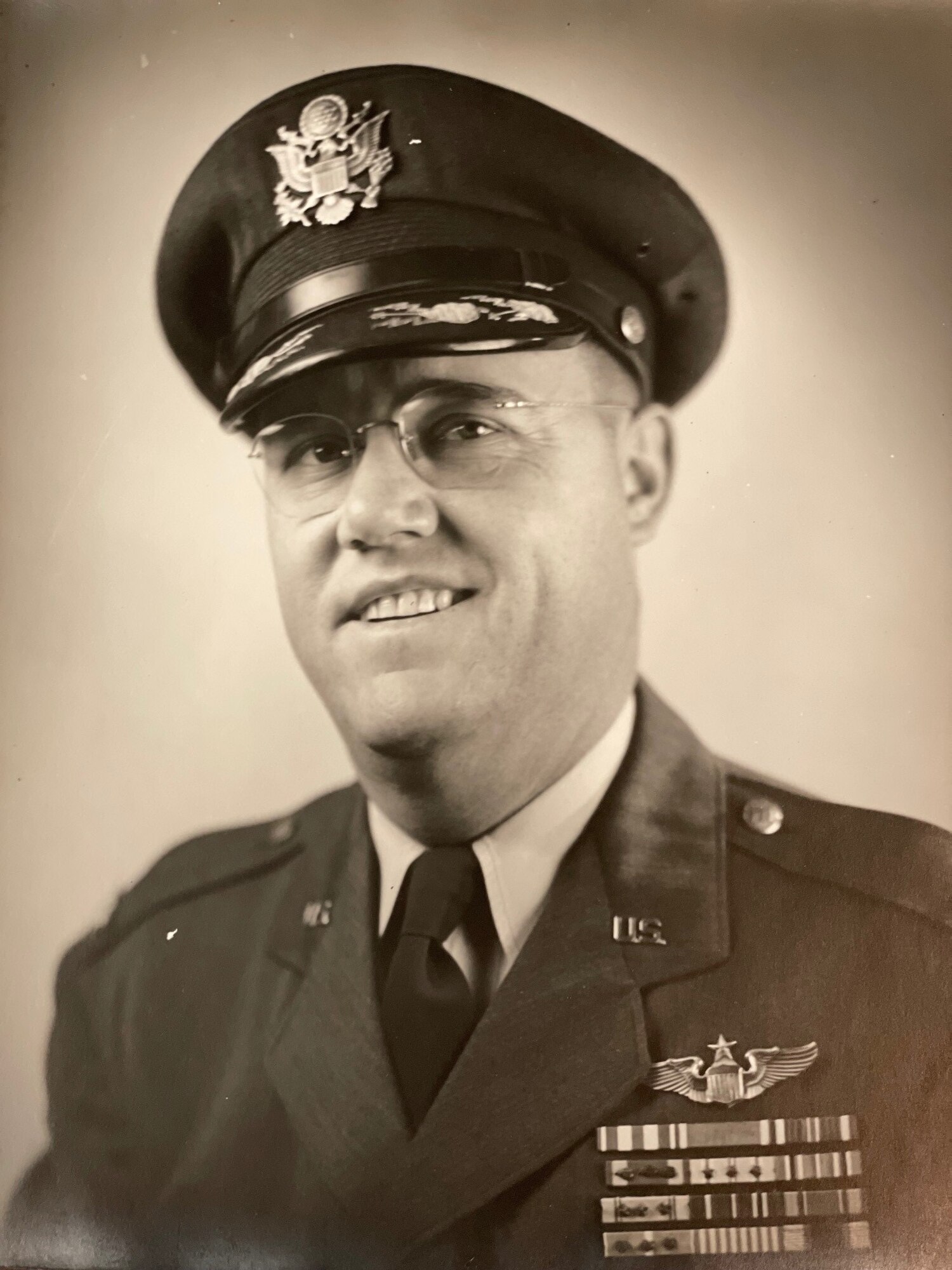 Photo of Col Bert Carleton