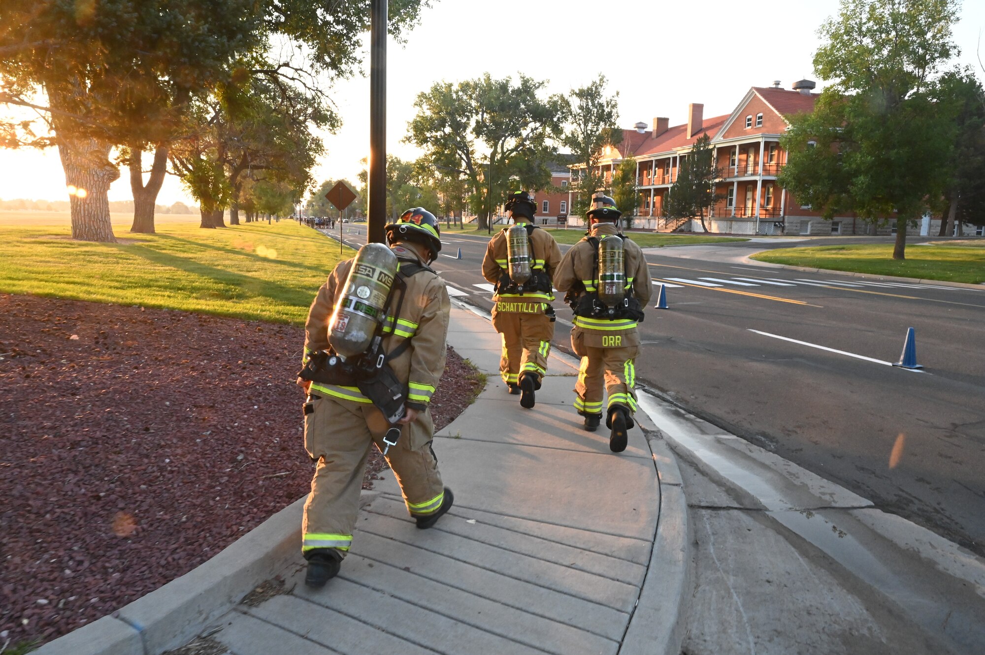 firefighters begin 9/11 ruck march