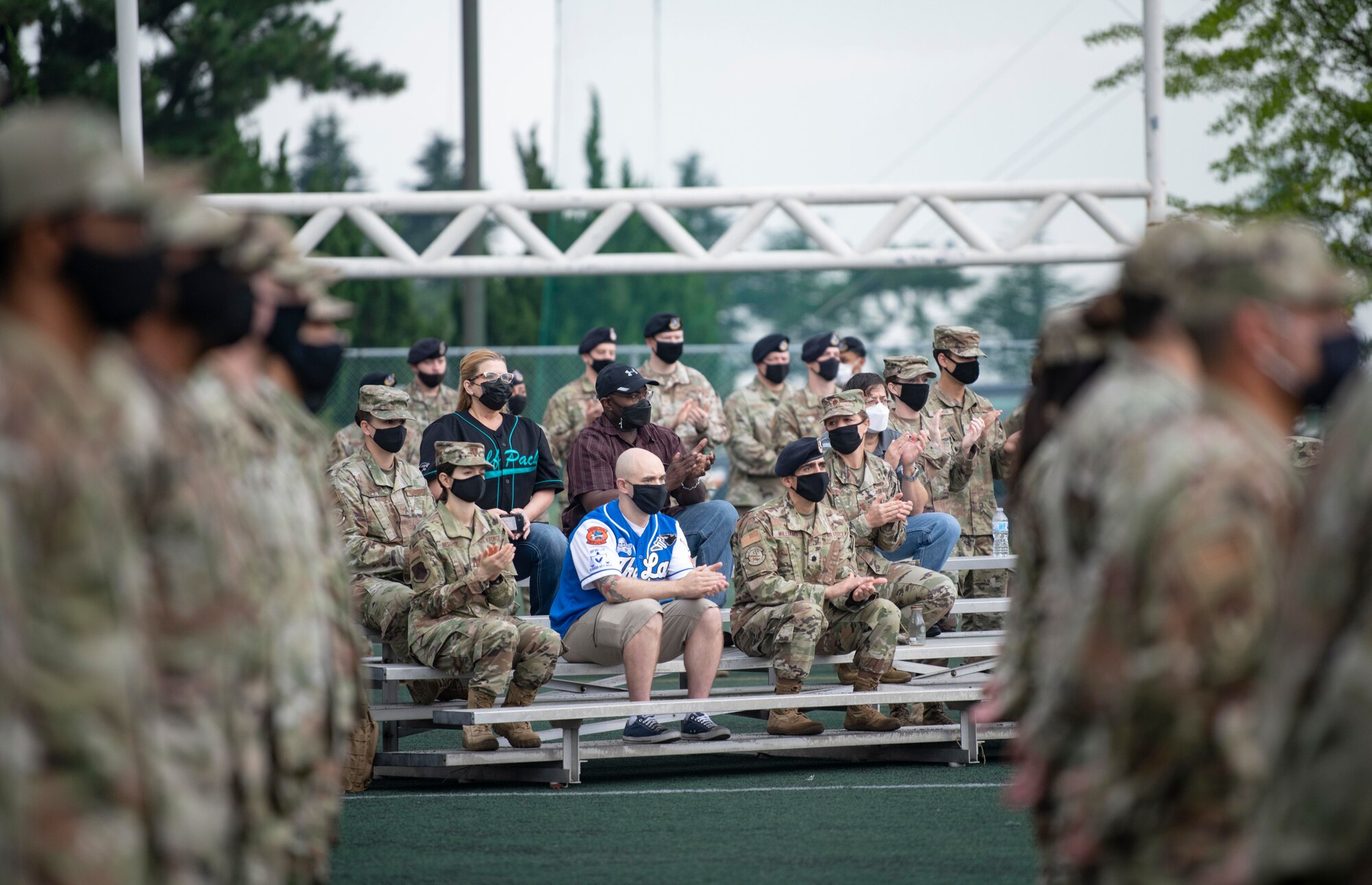 Airmen attend a memorial ceremony.