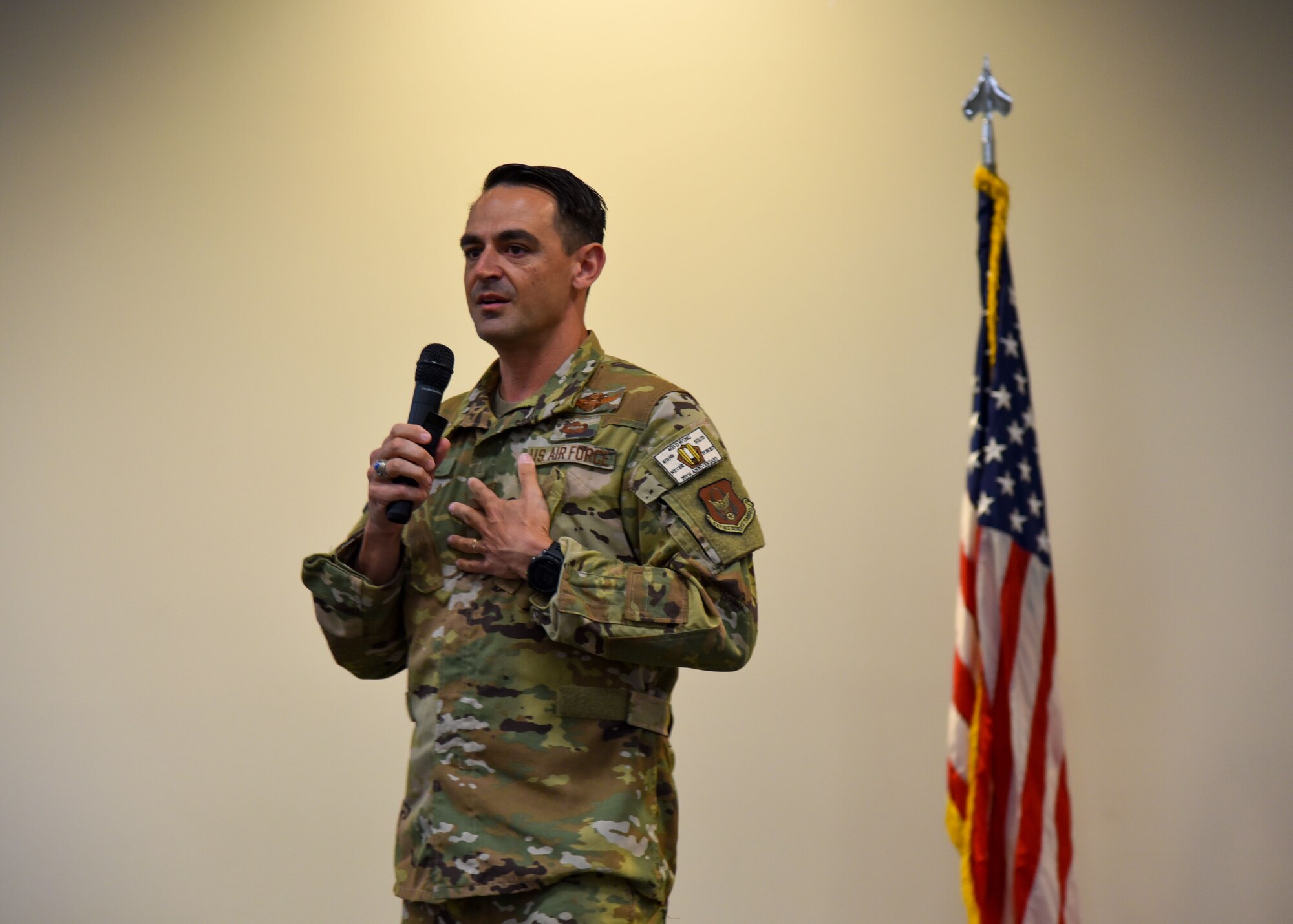 Col. Stuart M. Rubio, 403rd Wing commander, speaks during the commander’s call at Keesler Air Force Base, Miss., Sept. 12, 2021. Rubio spoke about topics including Covid-19 vaccination, and other important subjects. (Air Force photo by Tech. Sgt. Michael Farrar)