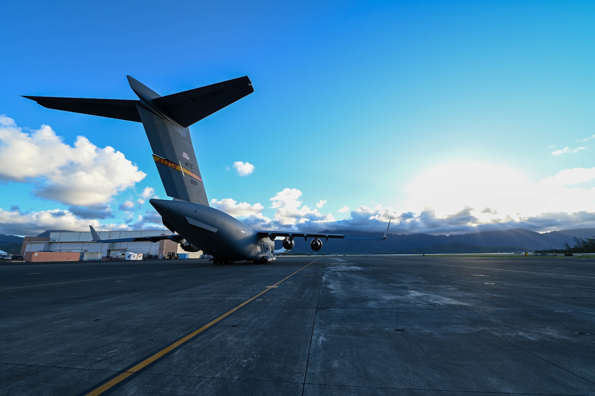 A C-17 Globemaster III sits on the runway at Marine Corps Base Hawaii, Sept. 9, 2021. Exercise Agile Combat Employment Reaper was the first time an Altus Air Force Base aircraft landed in Hawaii. (U.S. Air Force photo by Airman 1st Class Kayla Christenson)